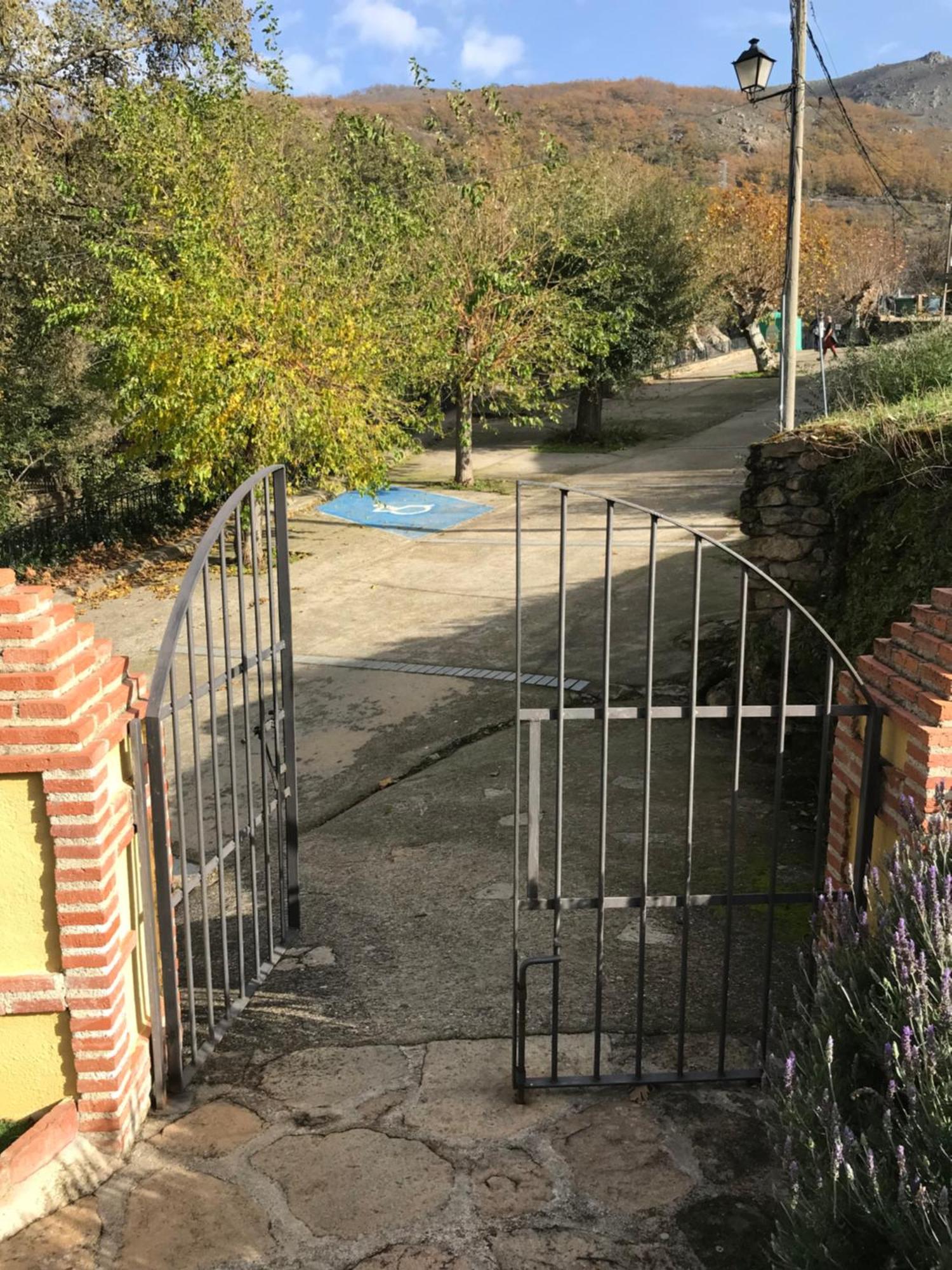 Aroma De Primavera En Casas Rurales Acebuche Casas del Monte Dış mekan fotoğraf