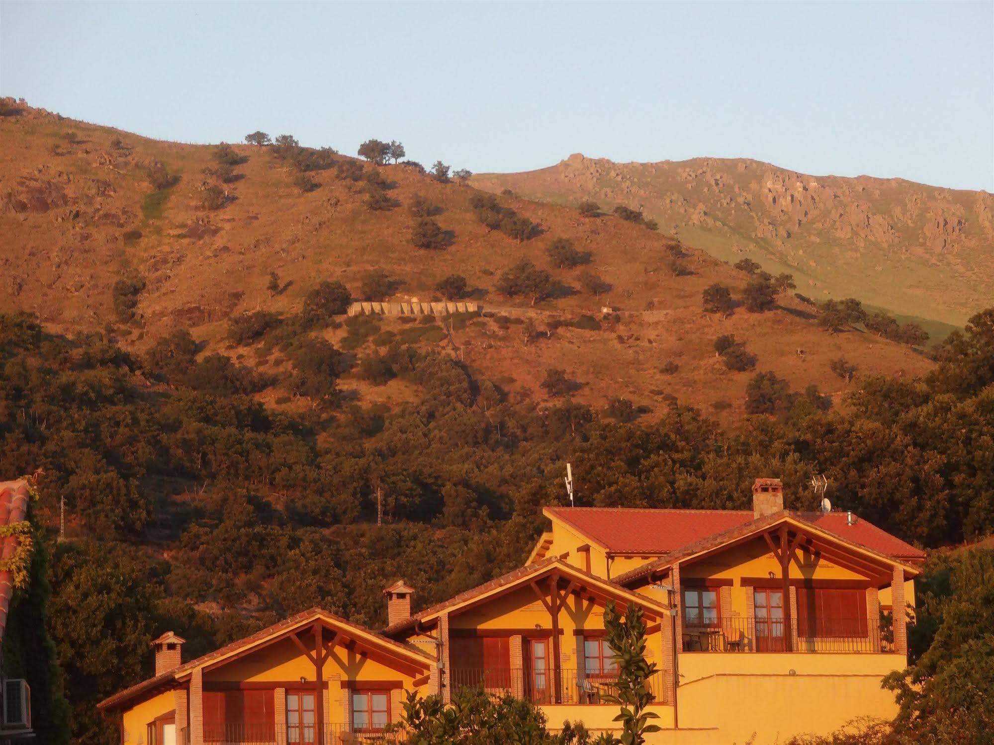 Aroma De Primavera En Casas Rurales Acebuche Casas del Monte Dış mekan fotoğraf